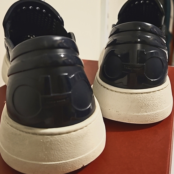 Salvatore Ferragamo 'Perforated Fury' Blue Rubber Boat Shoes Size US 9 - Picture 10 of 15